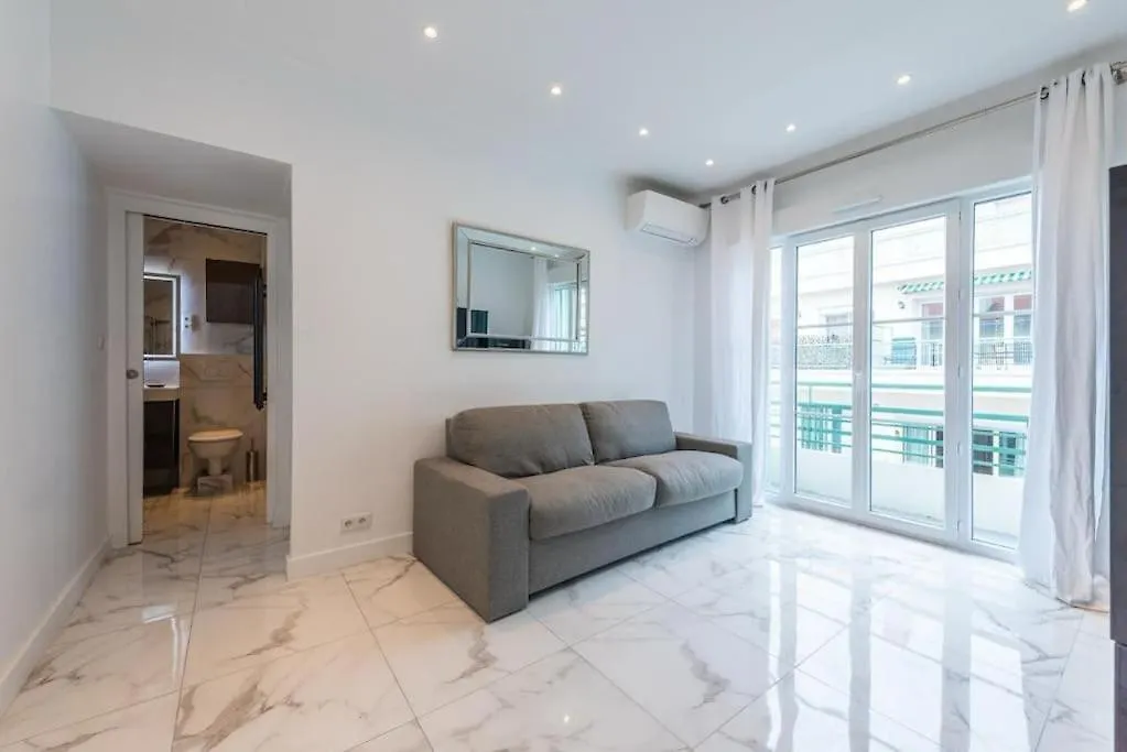 Louis Gallet Centre Juan Les Pins 50M Des Plages Antibes Apartment